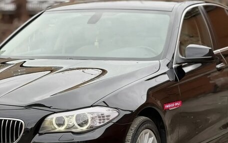 BMW 5 серия, 2011 год, 2 000 000 рублей, 4 фотография