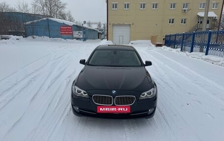 BMW 5 серия, 2011 год, 2 000 000 рублей, 10 фотография