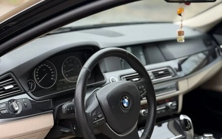 BMW 5 серия, 2011 год, 2 000 000 рублей, 18 фотография