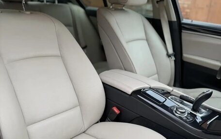 BMW 5 серия, 2011 год, 2 000 000 рублей, 21 фотография