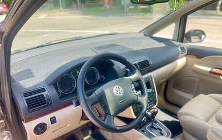 Volkswagen Sharan I рестайлинг, 2007 год, 1 075 000 рублей, 5 фотография