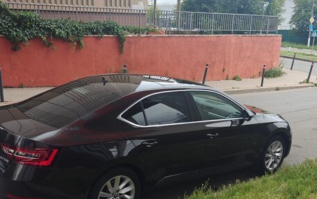 Skoda Superb III рестайлинг, 2018 год, 1 705 000 рублей, 3 фотография