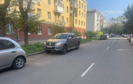 Mitsubishi L200 IV рестайлинг, 2017 год, 1 550 000 рублей, 4 фотография