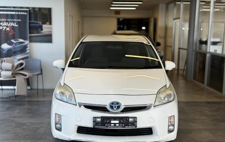 Toyota Prius, 2010 год, 825 000 рублей, 2 фотография