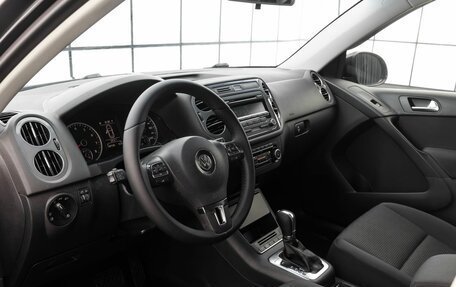 Volkswagen Tiguan I, 2011 год, 1 329 000 рублей, 11 фотография