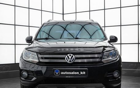 Volkswagen Tiguan I, 2011 год, 1 329 000 рублей, 2 фотография