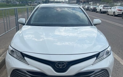 Toyota Camry, 2021 год, 3 400 000 рублей, 1 фотография