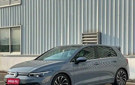 Volkswagen Golf VIII, 2023 год, 1 818 025 рублей, 1 фотография