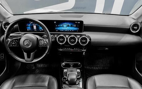 Mercedes-Benz CLA, 2019 год, 2 549 900 рублей, 8 фотография
