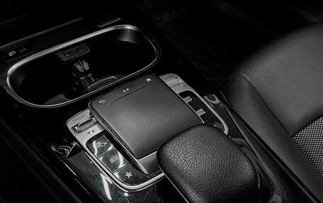 Mercedes-Benz CLA, 2019 год, 2 549 900 рублей, 15 фотография