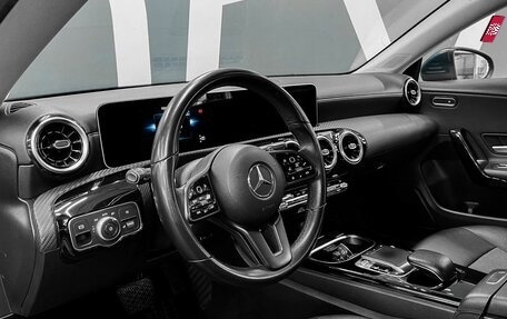 Mercedes-Benz CLA, 2019 год, 2 549 900 рублей, 7 фотография