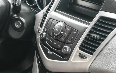 Chevrolet Cruze II, 2012 год, 849 900 рублей, 10 фотография