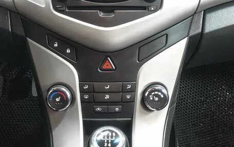 Chevrolet Cruze II, 2012 год, 849 900 рублей, 12 фотография
