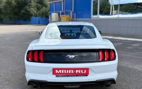 Ford Mustang VI рестайлинг, 2019 год, 1 820 000 рублей, 12 фотография