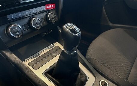 Skoda Octavia, 2016 год, 1 500 000 рублей, 28 фотография