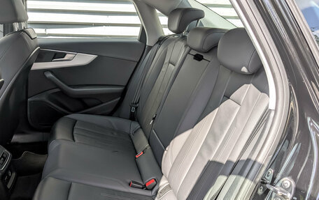 Audi A4, 2020 год, 3 250 000 рублей, 12 фотография