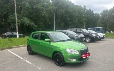 Skoda Fabia II, 2011 год, 500 000 рублей, 2 фотография