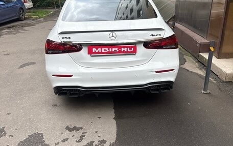 Mercedes-Benz E-Класс, 2021 год, 4 600 000 рублей, 6 фотография