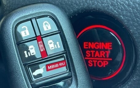 Honda Stepwgn, 2023 год, 2 560 300 рублей, 14 фотография