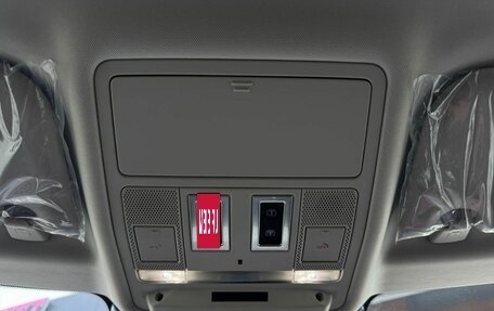 Land Rover Range Rover Evoque II, 2025 год, 5 795 000 рублей, 21 фотография