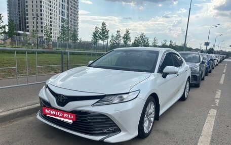 Toyota Camry, 2021 год, 3 400 000 рублей, 3 фотография