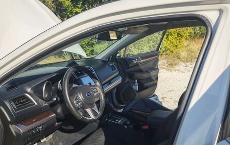 Subaru Outback IV рестайлинг, 2017 год, 1 900 000 рублей, 10 фотография