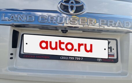 Toyota Land Cruiser Prado 150 рестайлинг 2, 2019 год, 5 500 000 рублей, 11 фотография
