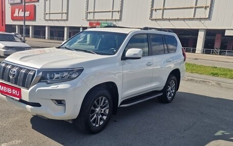 Toyota Land Cruiser Prado 150 рестайлинг 2, 2019 год, 5 500 000 рублей, 8 фотография