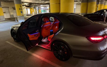 Mercedes-Benz E-Класс, 2022 год, 6 900 000 рублей, 19 фотография
