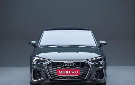 Audi A3, 2023 год, 2 300 000 рублей, 2 фотография
