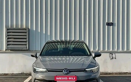 Volkswagen Golf VIII, 2023 год, 1 818 025 рублей, 2 фотография