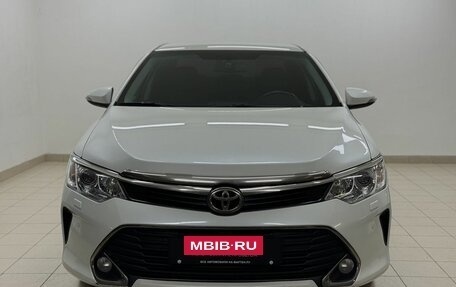 Toyota Camry, 2017 год, 2 450 000 рублей, 2 фотография