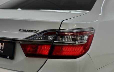 Toyota Camry, 2017 год, 2 450 000 рублей, 10 фотография