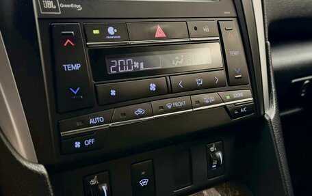 Toyota Camry, 2017 год, 2 450 000 рублей, 15 фотография