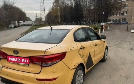 KIA Rio III рестайлинг, 2015 год, 389 999 рублей, 6 фотография