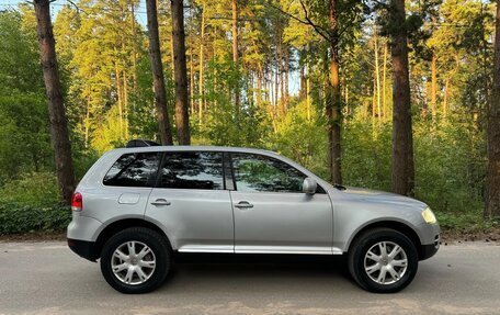 Volkswagen Touareg III, 2003 год, 490 000 рублей, 7 фотография