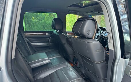 Volkswagen Touareg III, 2003 год, 490 000 рублей, 17 фотография