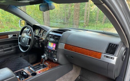Volkswagen Touareg III, 2003 год, 490 000 рублей, 14 фотография