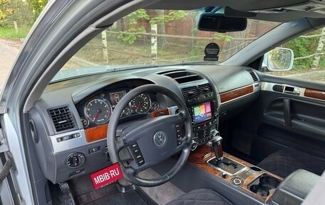 Volkswagen Touareg III, 2003 год, 490 000 рублей, 10 фотография