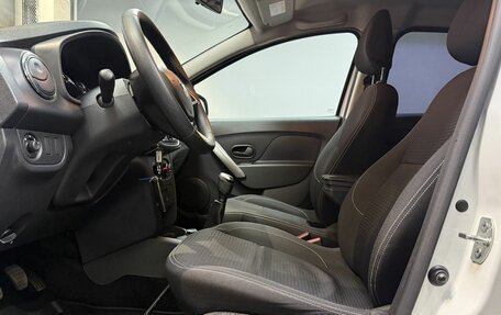 Renault Logan II, 2022 год, 1 200 000 рублей, 9 фотография