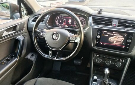 Volkswagen Tiguan II, 2017 год, 2 740 000 рублей, 13 фотография
