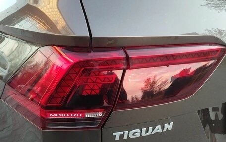 Volkswagen Tiguan II, 2017 год, 2 740 000 рублей, 8 фотография