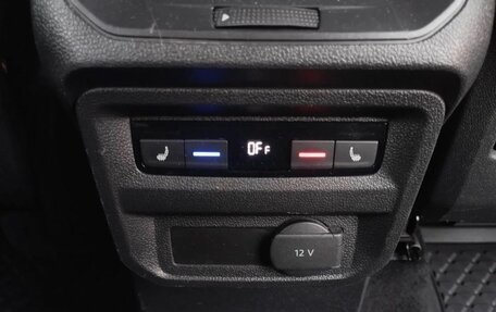 Volkswagen Tiguan II, 2017 год, 2 740 000 рублей, 38 фотография