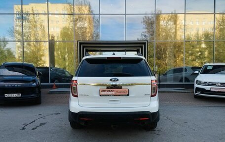 Ford Explorer VI, 2014 год, 1 625 000 рублей, 5 фотография