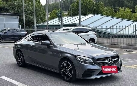 Mercedes-Benz C-Класс, 2022 год, 2 620 000 рублей, 3 фотография