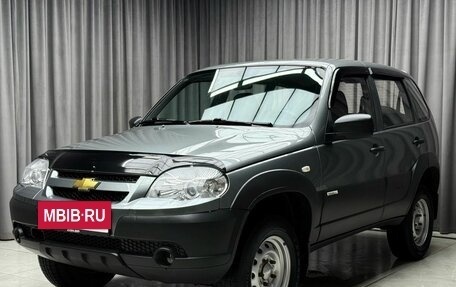 Chevrolet Niva I рестайлинг, 2013 год, 569 000 рублей, 3 фотография