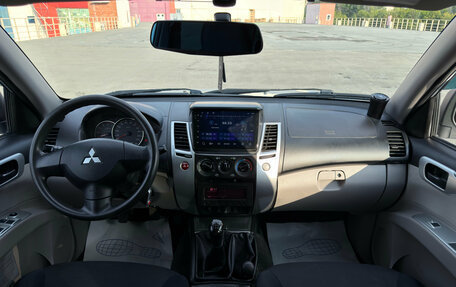 Mitsubishi Pajero Sport II рестайлинг, 2013 год, 1 369 000 рублей, 22 фотография