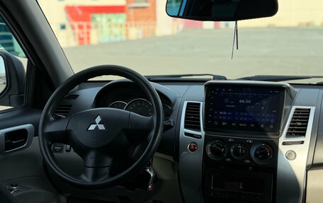 Mitsubishi Pajero Sport II рестайлинг, 2013 год, 1 369 000 рублей, 19 фотография