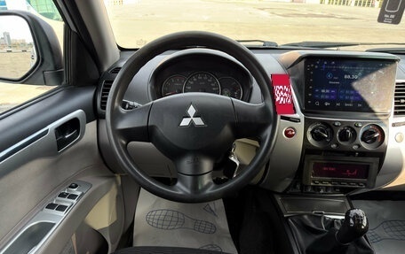 Mitsubishi Pajero Sport II рестайлинг, 2013 год, 1 369 000 рублей, 23 фотография