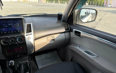 Mitsubishi Pajero Sport II рестайлинг, 2013 год, 1 369 000 рублей, 24 фотография
